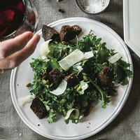 Creamy Kale Caesar with Pumpkin Seeds & Pumpernickel